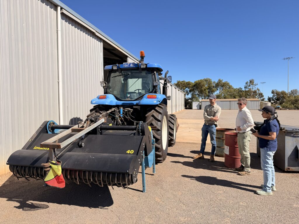 Discussing machinery with DPIRD for the Innovative Soil Technologies project